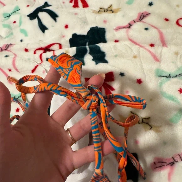 SHEIN bathing suit set - Picture 4 of 6